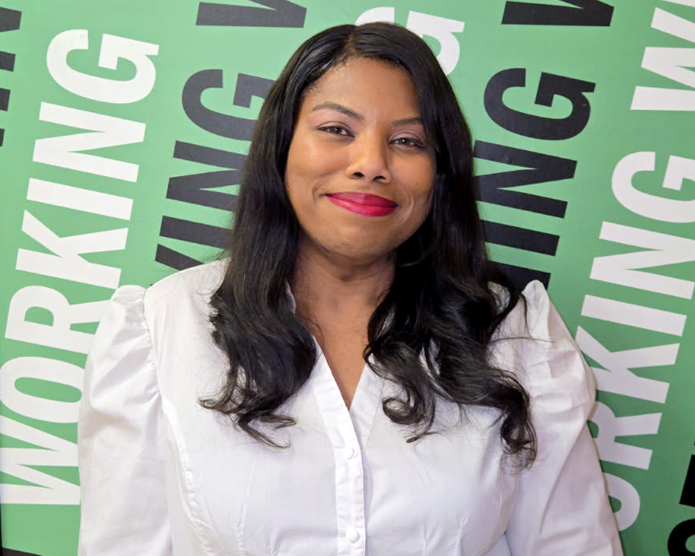 Kim photo of Kim Howard